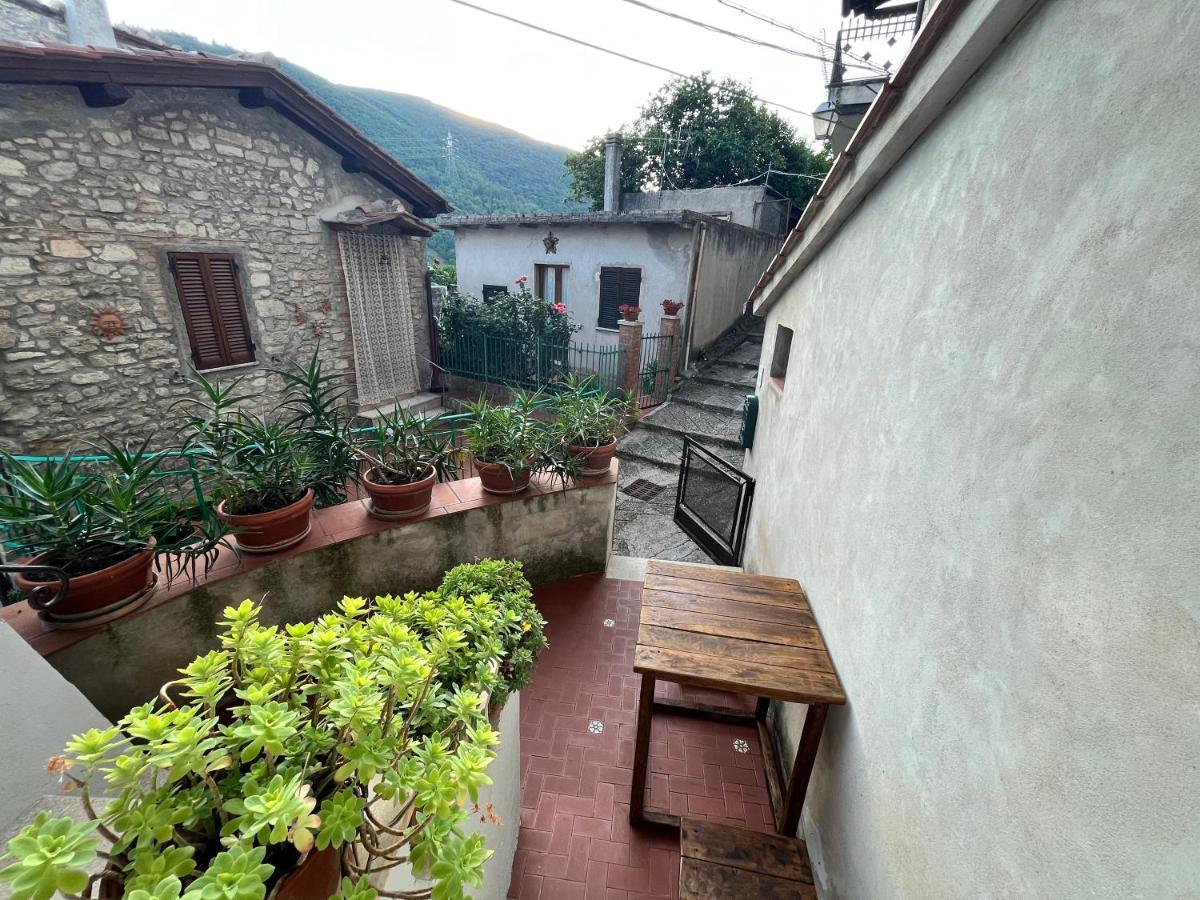 Appartamento A Valle San Martino Di Spoleto Buitenkant foto